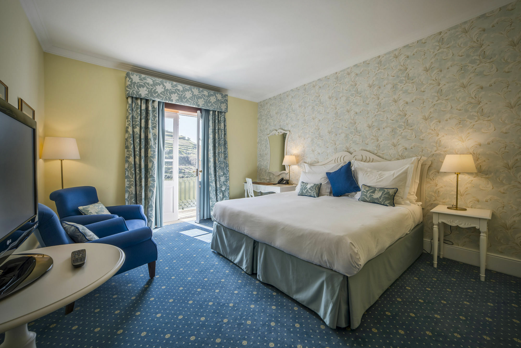 The Vintage House - Douro Hotel Pinhao Luaran gambar A room at the Hotel Excelsior